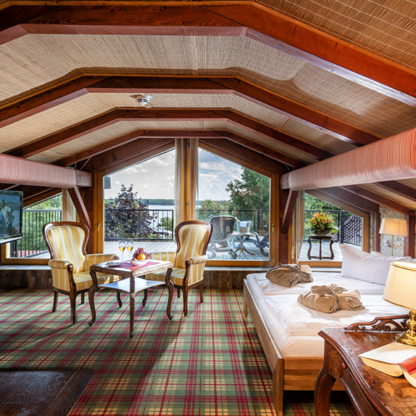 Deluxe Suite mit Seeblick